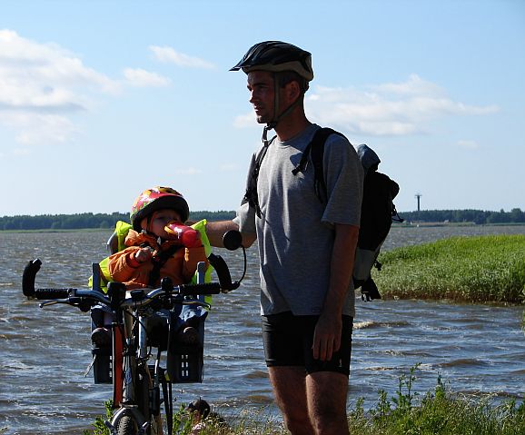 Iwi�cino - wioska ko�ca �wiata (24 km)